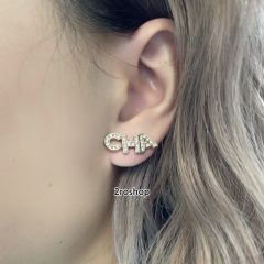 CHANEL 피어싱