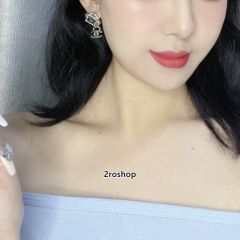 CHANEL 피어싱