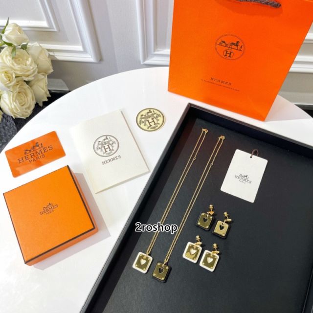 HERMES 목걸이