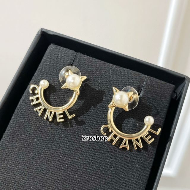 CHANEL 피어싱