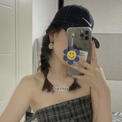 CHANEL 피어싱