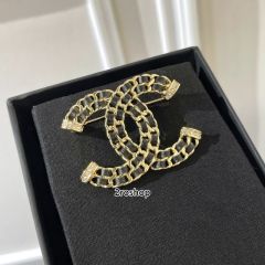 CHANEL 브로치