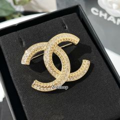 CHANEL 브로치