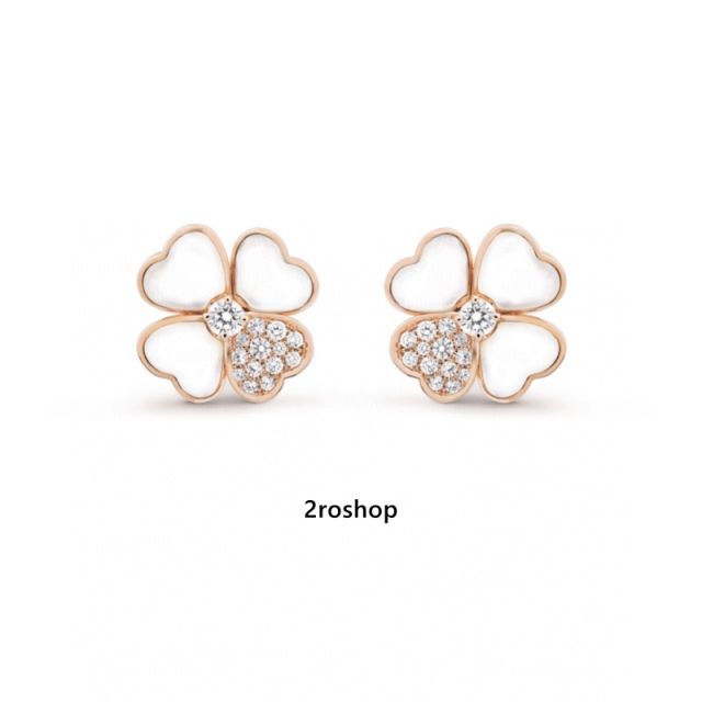 Van Cleef & Arpels 피어싱