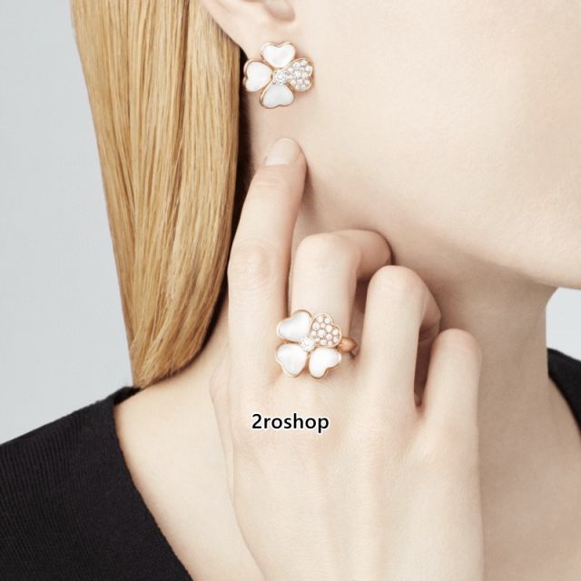 Van Cleef & Arpels 피어싱
