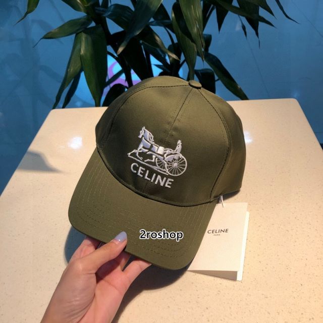 셀린느볼캡그린