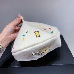 셀린느모자화이트