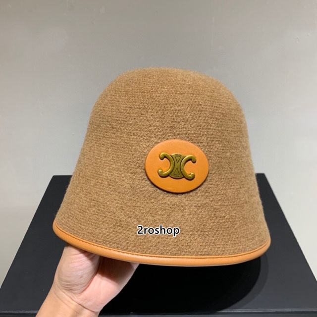 셀린느모자브라운