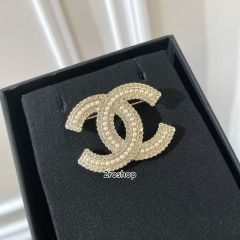 CHANEL 브로치