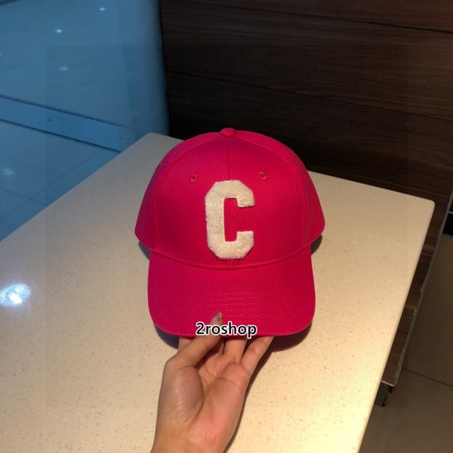 셀린느볼캡연브라운