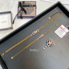DIOR 목걸이