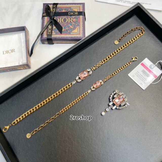 DIOR 목걸이