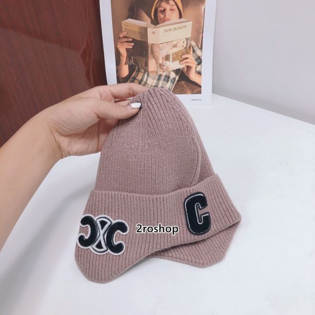 셀린느모자블랙