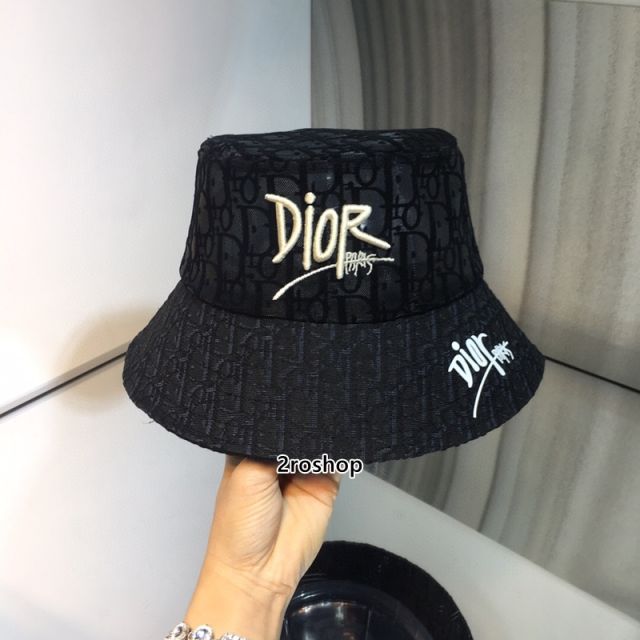 디올로고오블리크버킷햇