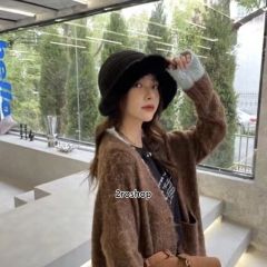셀린느모자화이트