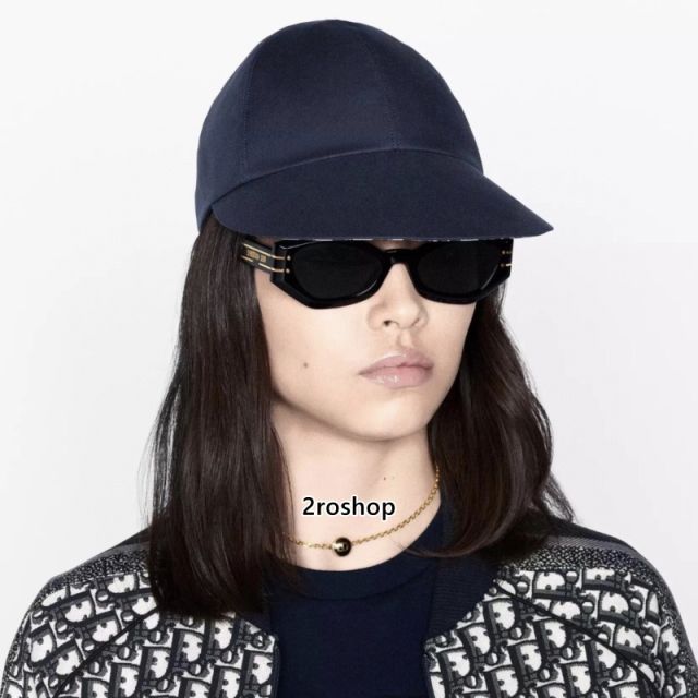 DIOR 목걸이