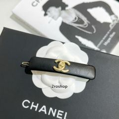CHANEL 헤어핀