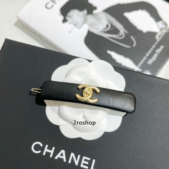 CHANEL 헤어핀