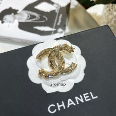 CHANEL 브로치