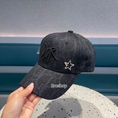 디올로고블캡화이트