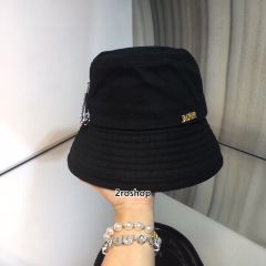 디올버킷햇아이보리