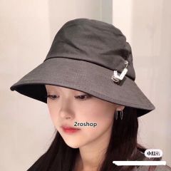 디올버킷햇아이보리