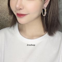 CHANEL 피어싱
