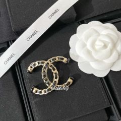 CHANEL 브로치