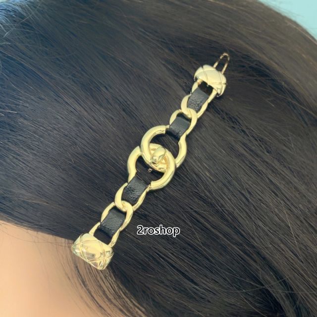 CHANEL 헤어핀