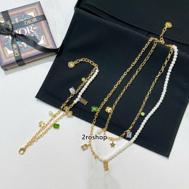 DIOR 목걸이