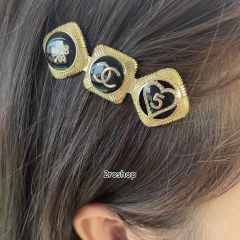 CHANEL 헤어핀