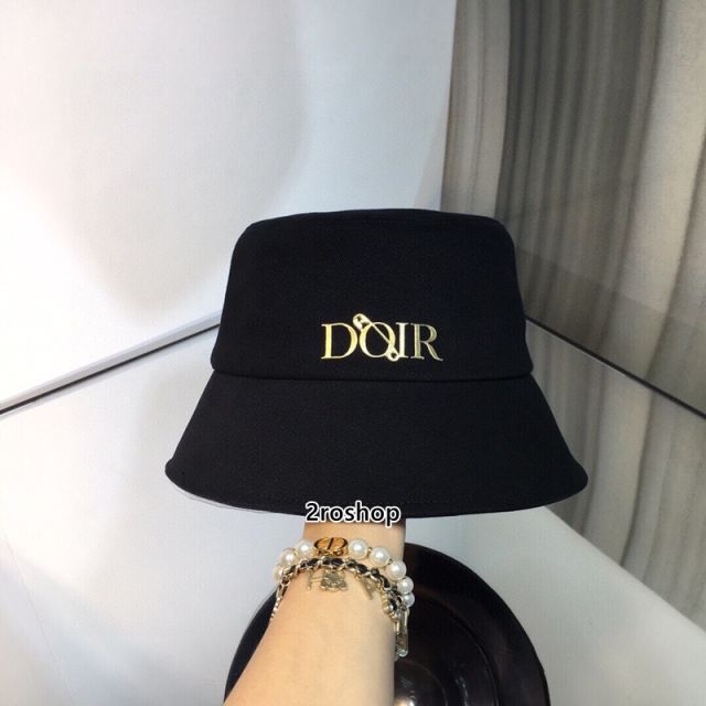 디올버킷햇화이트