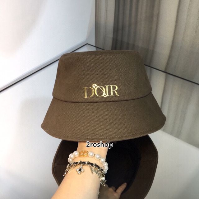 디올버킷햇아이보리