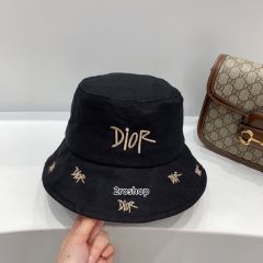 디올버킷햇아이보리