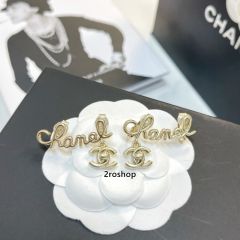 CHANEL 피어싱