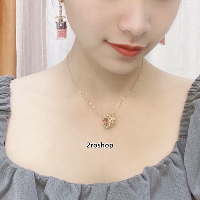CHANEL 피어싱