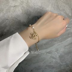 CHANEL 팔찌