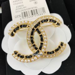 CHANEL 브로치