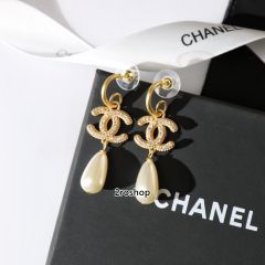CHANEL 피어싱