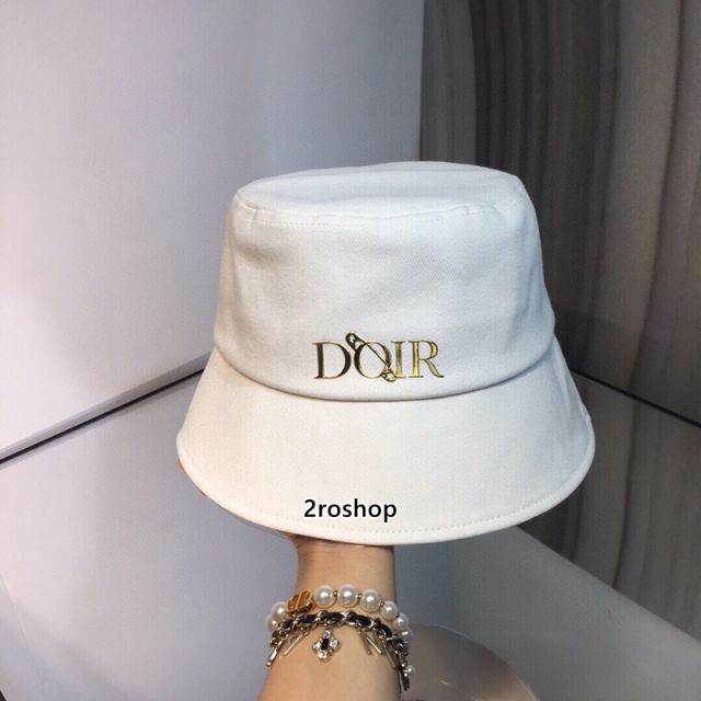 디올버킷햇아이보리
