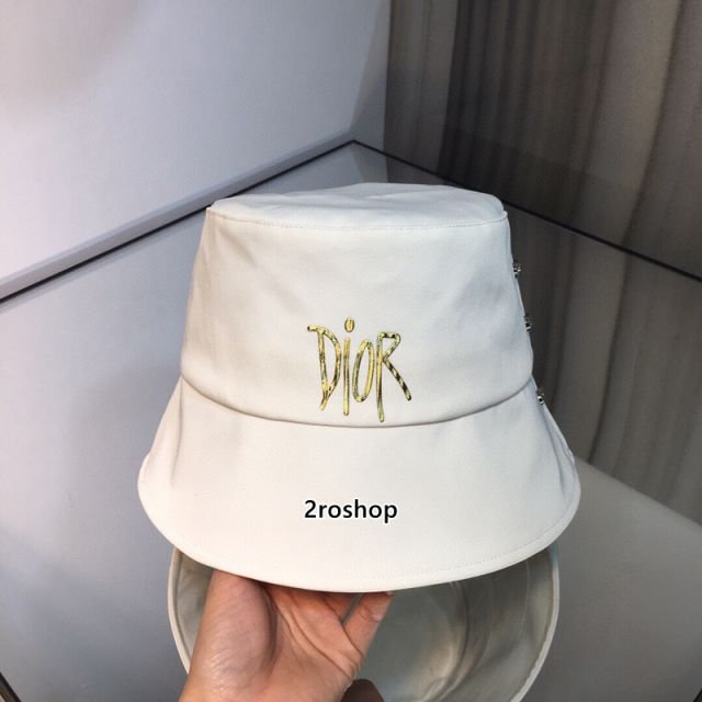 디올로고버킷햇화이트