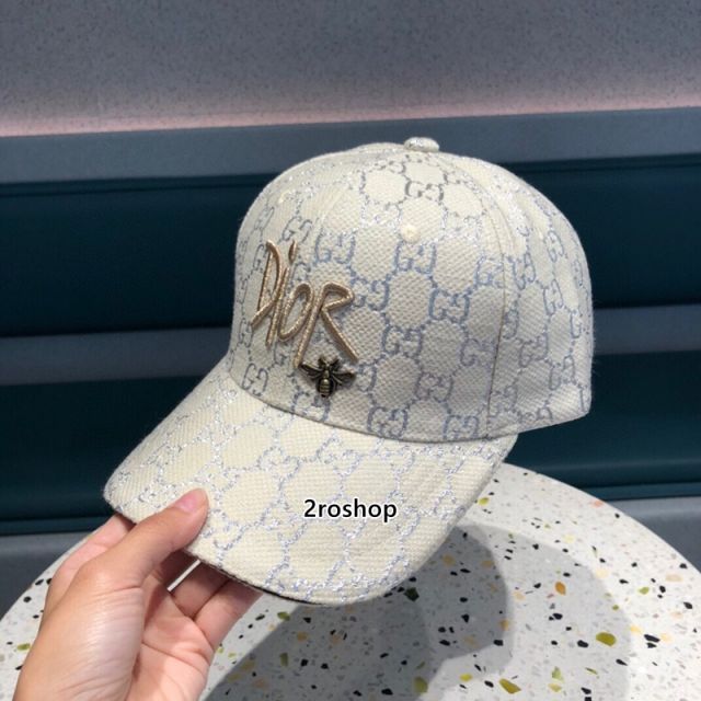 디올로고볼캡화이트