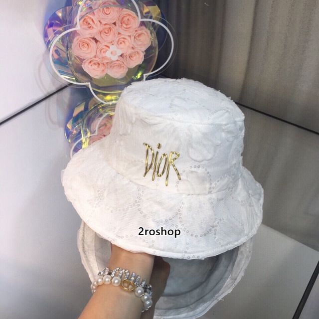 디올버킷햇아이보리