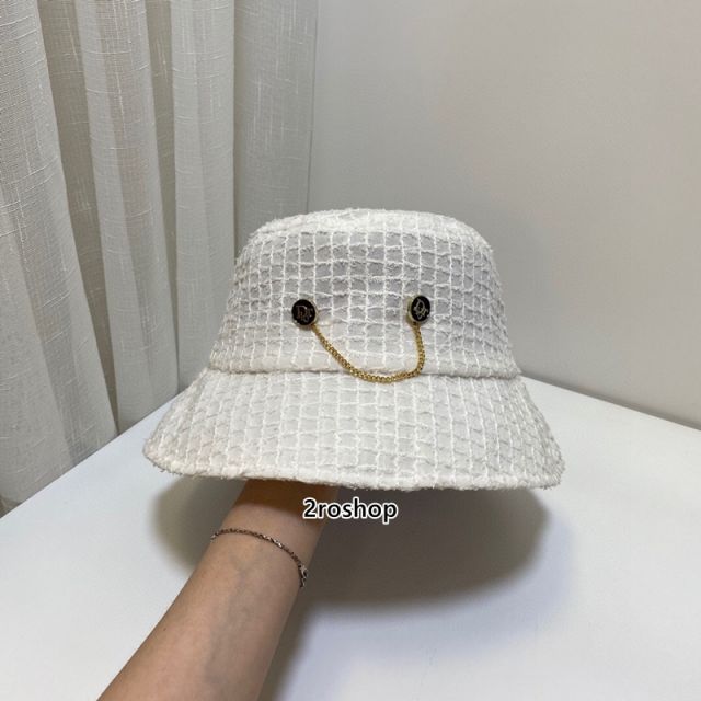 디올모자화이트