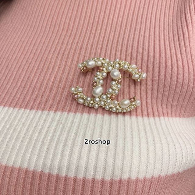 CHANEL 브로치