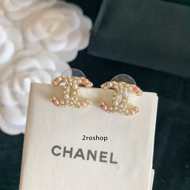 CHANEL 피어싱