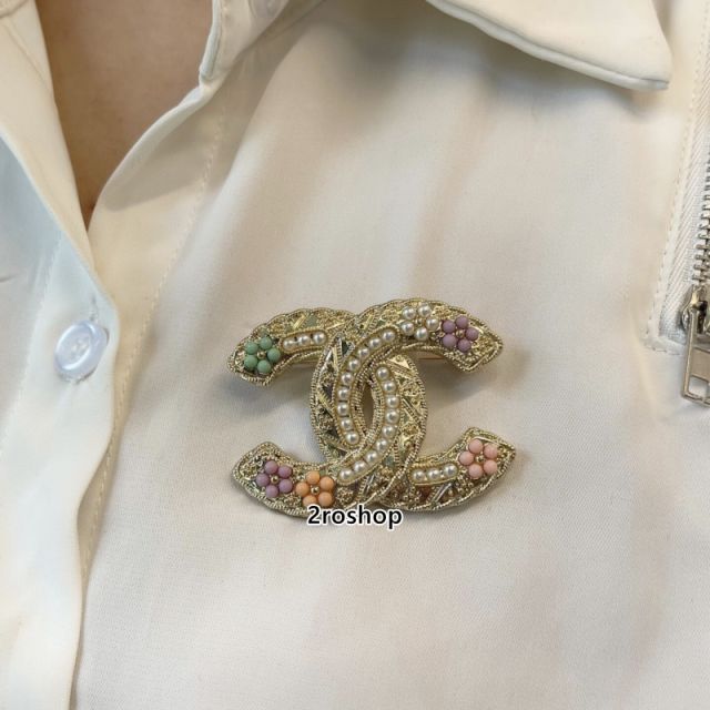CHANEL 브로치