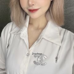 CHANEL 브로치
