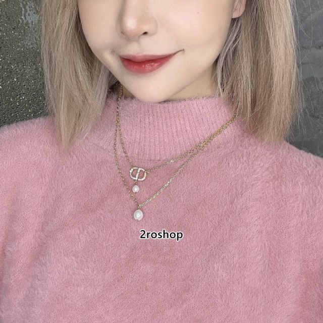 DIOR 목걸이