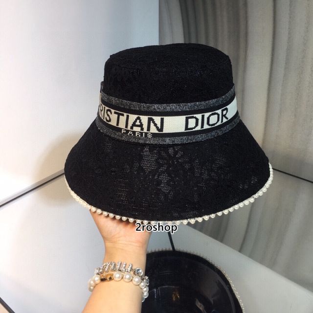 디올버킷햇화이트